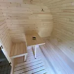 Tiny Chotevice 2 Luksusowy namiot