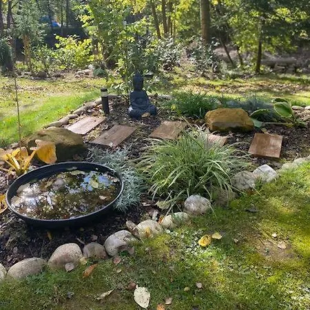 Tiny Chotevice 2 Campo de lujo *